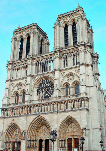 JOURNÉE DÉCOUVERTE DE PARIS ET DE NOTRE-DAME